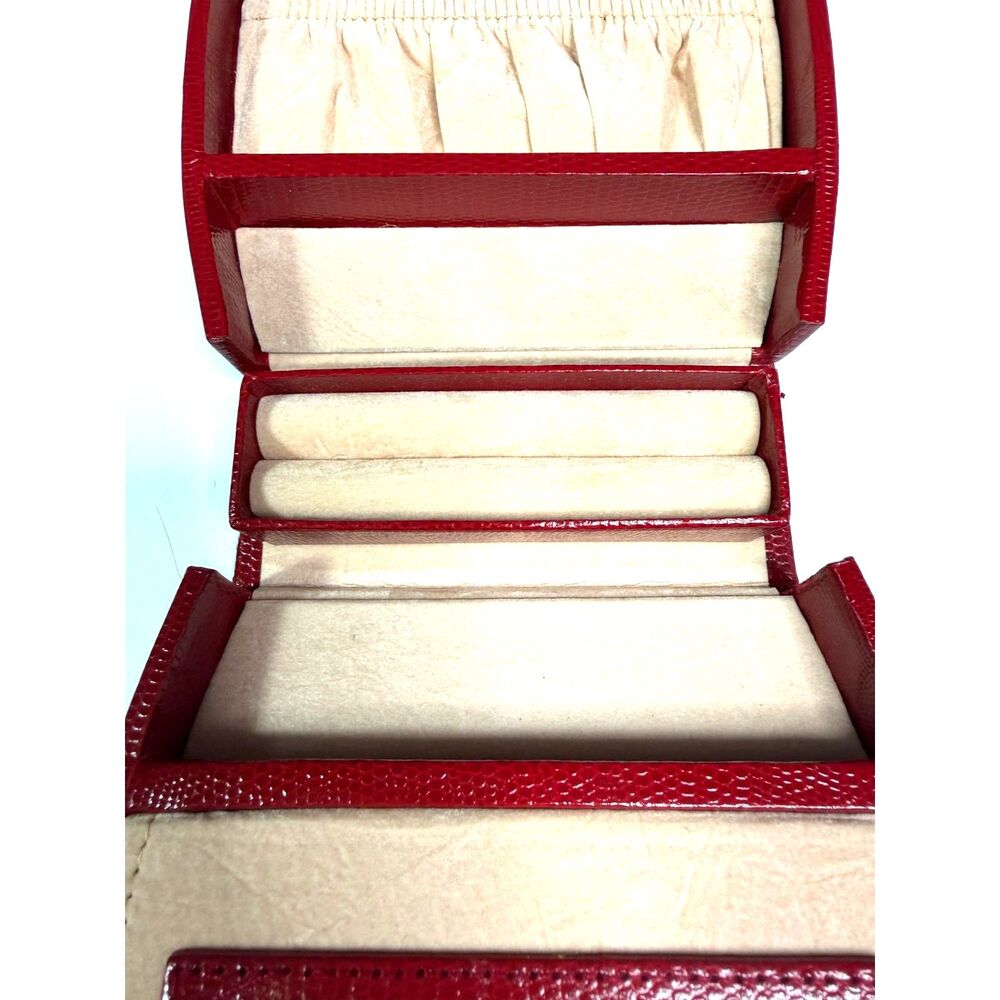 Vintage Red Lizard Embossed Jewelry Train Case Vanity Box Mirror Gold Tone EUC - Picture 4 of 13